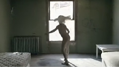 Sia - Chandelier