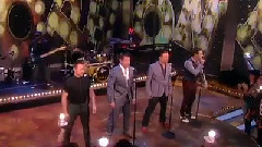 98 Degrees - Microphone (The View) 现场版