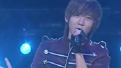 东方神起 - Hug