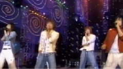 东方神起 - Hug