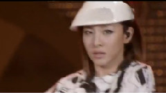 2NE1 - Fire 大阪Music Of