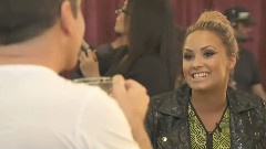 Demi Lovato - Talking About Niall 1D At