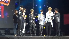 EXO-M - 中国爱大歌会
