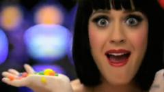 Katy Perry - Waking Up In Vegas