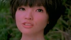 郭美美 - 左手边