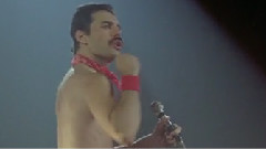 Queen - We Will Rock You