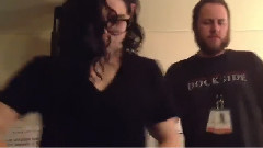 Skrillex - Skrillex Mixing Backstage