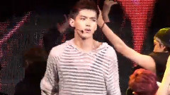 EXO,EXO-M - Wolf