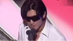 谢霆锋 - 2002年世界音乐大奖亚洲最高销量奖