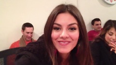 Victoria Justice - Look Who Showed Up Late