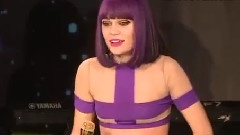Jessie J - Domino