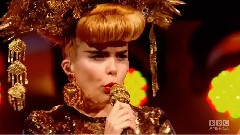 Paloma Faith - Never Tear Us Apart