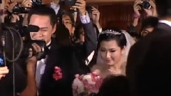Selina(任家萱) - Selina坐姿完成婚礼仪式