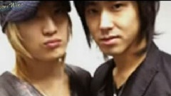 东方神起 - Stand By U