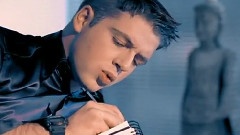 Westlife - What Makes A Man