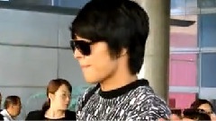 FTISLAND - Arriving At LAX