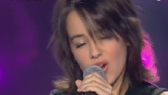 Alizee - A Contre Courant Au Nom Des Autres