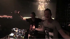 b2s - Free Again
