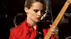 Anna Calvi - Suzanne & I