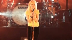 Paramore - Turn It Off