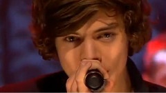 One Direction - What Makes You Beautiful