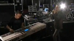 Linkin Park - Pushing Me Away