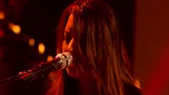 Demi Lovato - Skyscraper