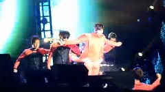 东方神起 - Catch Me