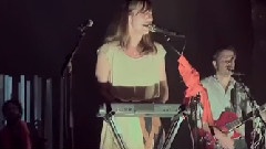 Mina Tindle - Henry