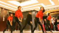 模仿翻唱 - 江南Style