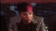 BigBang - 看2NE1表演