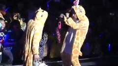 Super Junior - WHITE CHRISTMAS & DANCE OUT SS4 In SHA