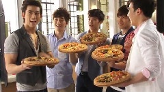 2PM - Mr.Pizza CF