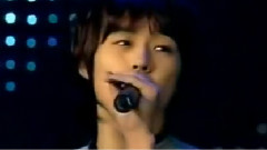 东方神起 - Hug ArirangTV