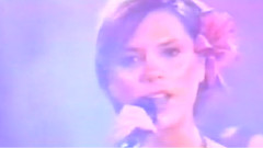 Victoria Beckham - IOU