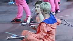 EXO - 偶像运动会 鹿晗片段