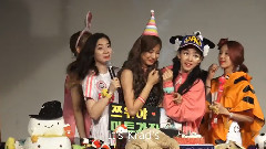 子瑜(Twice),TWICE - 成员给子瑜啵啵庆生