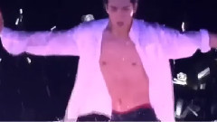 EXO,EXO-K,EXO-M,吴世勋(EXO),XIUMIN(EXO) - 血红版EXO 一个茶蛋露肉的部分合集
