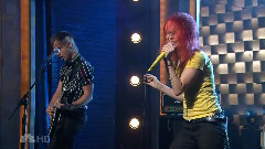 Paramore - Misery Business