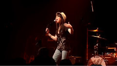 Carly Rae Jepsen - Bucket