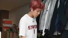朴灿烈(EXO),吴世勋(EXO),EXO,EXO-K - 灿烈更新INS一则 With世勋 困了..