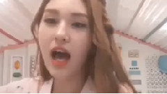 I.O.I,Somi - V APP直播 Somi相关部分