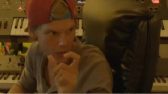 Avicii - Feeling Good