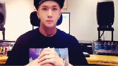 VIXX - V LIVE Ravi's Jelly box DamnRa commentary!