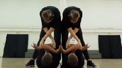 舞蹈视频 - Dancer Duo Sadeck Waff Uses Mirror To Create Beautiful Performance