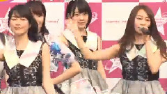 AKB48,乃木坂46 - 乃木坂46 2000人面前披露新曲