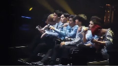 EXO - CALL ME BABY 成员弹奏演唱