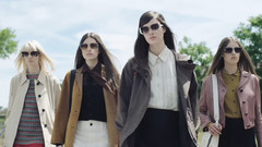 Fashion Show - Prada MOD