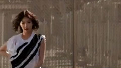 金泫雅 - Girl,You Better Walk