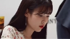 IU - Sony签名会